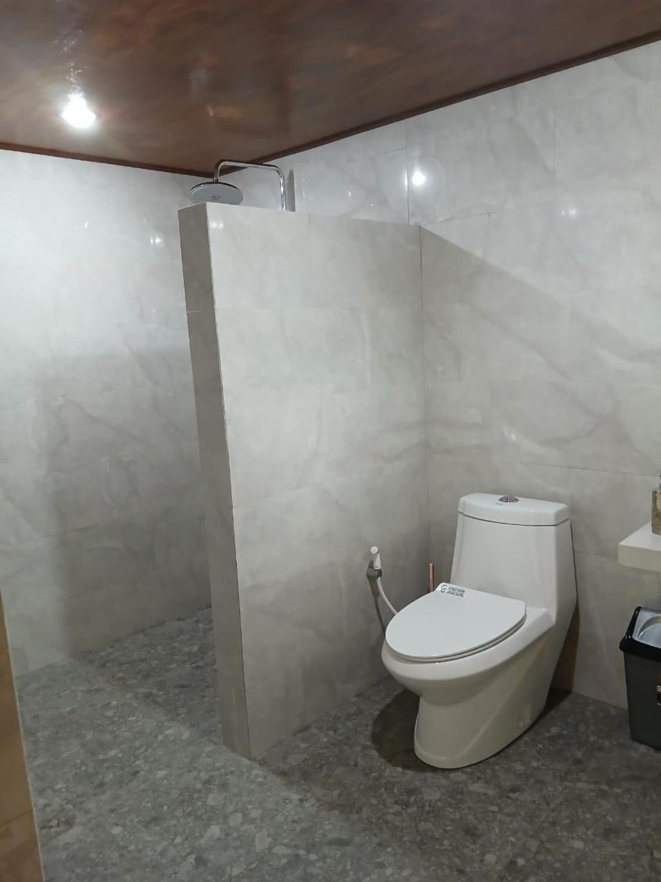 Lumbung Umaluah Villa サイドメン エクステリア 写真